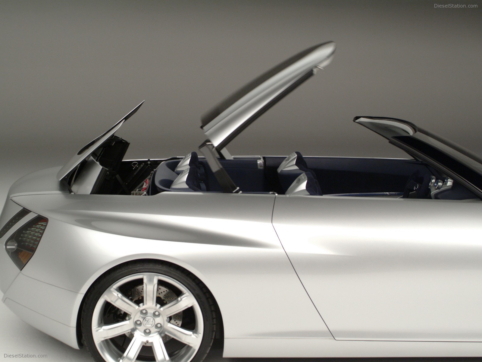 Lexus LF-C Concept